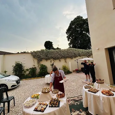 بيت ضيافة Dependance La Corte Pizzighettone